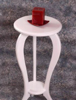 Okrúhly stolík Roxy z borovice- Glamour Glimse – fotka 2